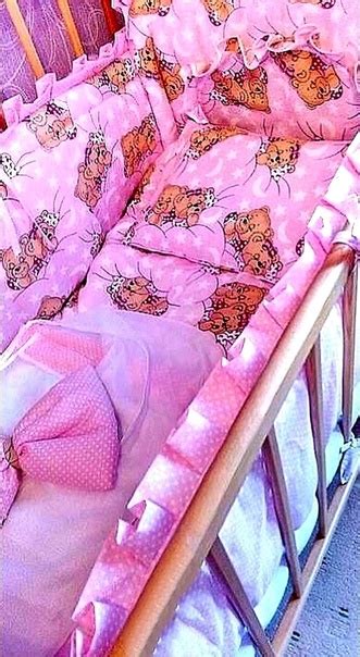 Продам детскую кроватку с подвесным маятником. В комплекте матрасик ...