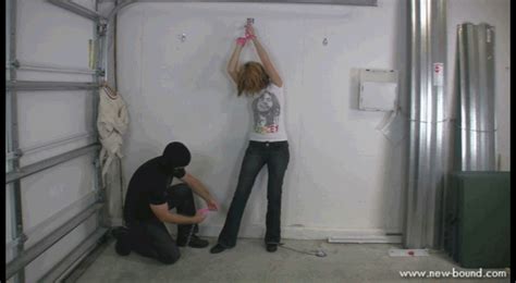 Hot Milf And Taboo Fetishes Nichole Dee In Sneeze Training Part 4 DialMOV