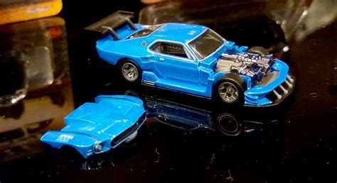 T Hunted Mundo Premium 64 Especial Hot Wheels Elite64