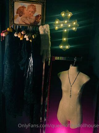 Queenofthedollhouse Nude OnlyFans NudoStar TV