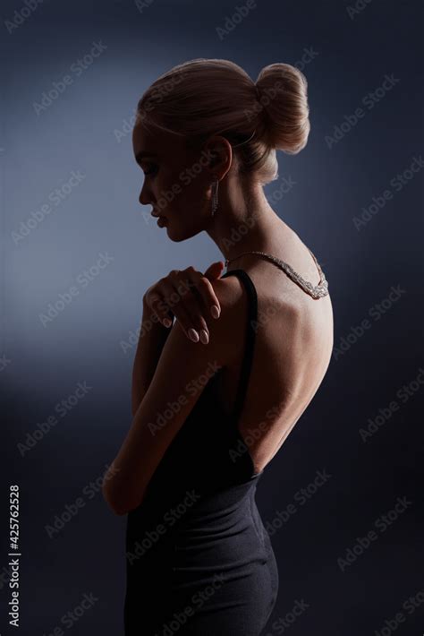 Fashion Woman Portrait On Dark Background The Silhouette Woman With Beautiful Bent Back Naked