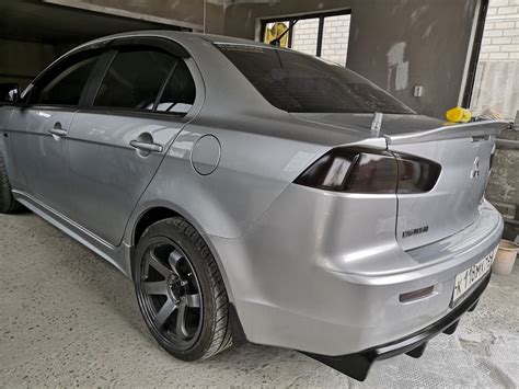 Диффузор на задний бампер — Mitsubishi Lancer X, 2,4 л, 2008 года ...