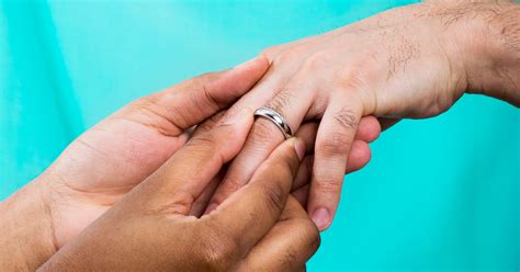 Meeting Marriage Officiant Before Wedding - How To Prep