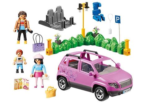 Playmobil Family Car with Parking Space (Playmobil City Life )