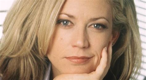 18 TV Actress Ally Walker Nude Fappening Pics Leaked Pie