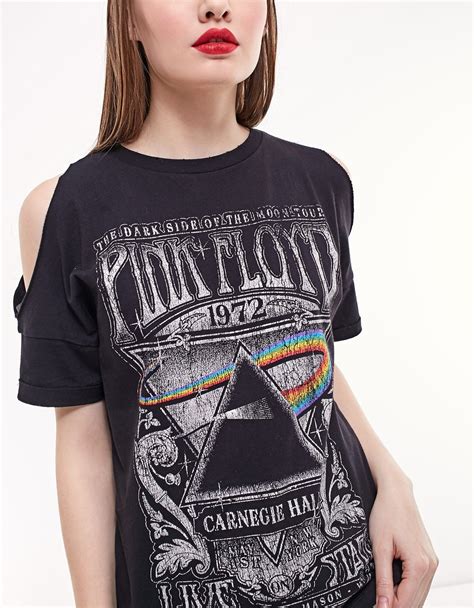 Stradivarius - Catálogo online da coleção primavera-verão 2017 ~ Mad Moda