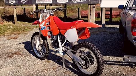 Awesome 1990 Cr125 Restoration Track Test Youtube