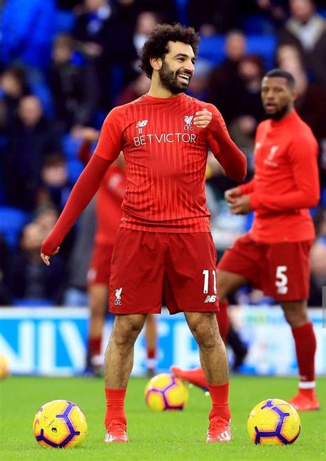 Pin By Zainab Hassan On Mo Salah Mo Salah Mohamed Salah Sports Jersey