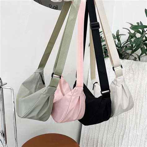 Korean Casual Waterproof Dumpling Shoulder Sling Bag For Women Plain