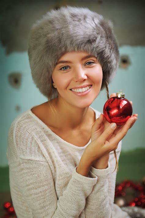 Katya Clover Women Brunette Pornstar Metart Christmas Portrait Display Watermarked