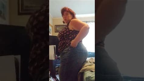 Dancing Bbw Hottie Youtube