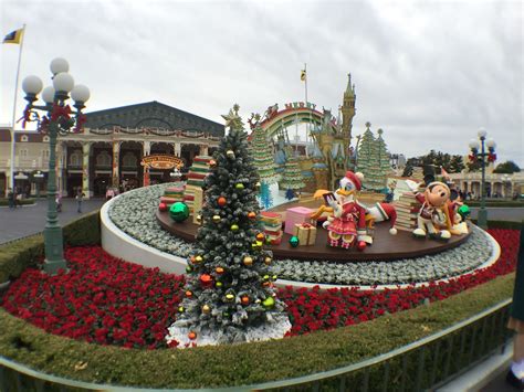 Christmas at Tokyo Disneyland 2015 – Appetite For Japan