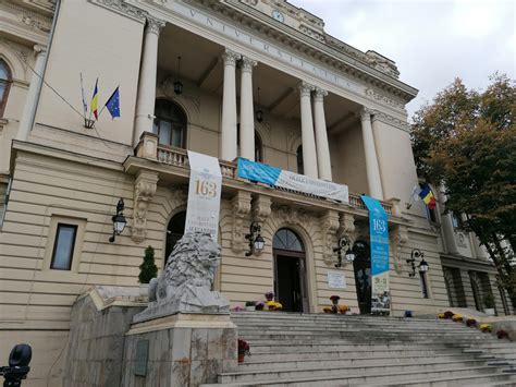 Zilele Universit Ii Alexandru Ioan Cuza Din Ia I Ceremonie Aniversar