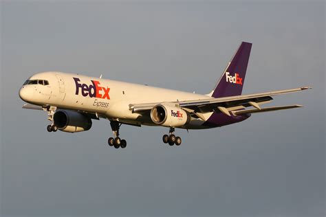 Yycc Fmeu Fedex 757 C Fmeu Operated By Morningstar Air E Flickr