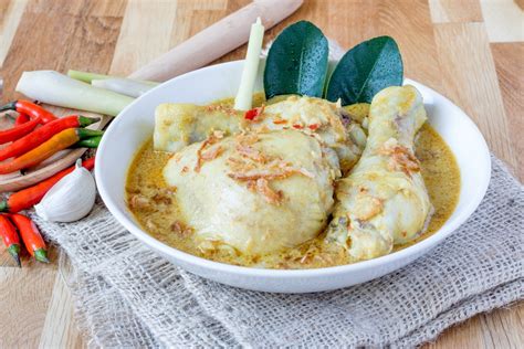 Resep Opor Ayam Kecombrang Mahi