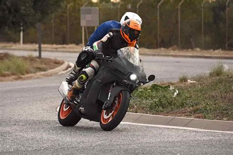 Ktm Rc Tana Per La Supersportiva Austriaca Smanettoni Net