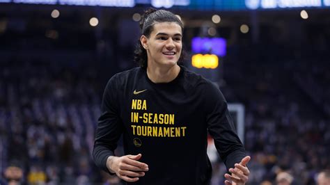 Único brasileiro na NBA Gui Santos faz sua melhor performance em