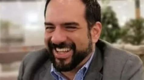 Homem Preso Ap S Cair Em Golpe De Aplicativo De Relacionamento Gay Entenda