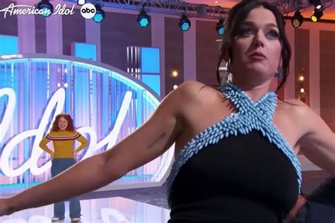 American Idol Contestant Responds To Katy Perry S Mom Shaming Free Beer And Hot Wings