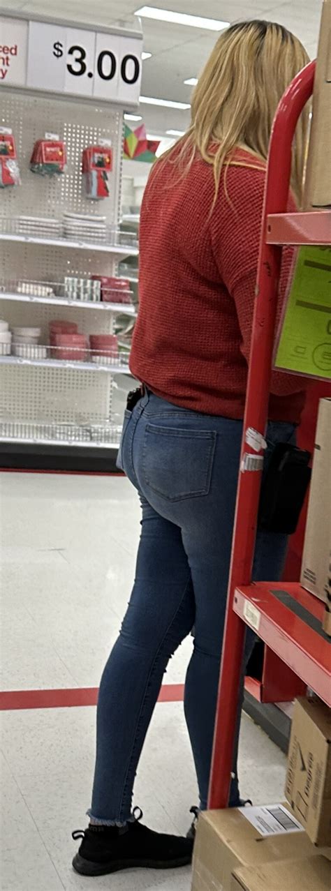 Epic Pawg Ass On A Blonde Target Worker Tight Jeans Forum