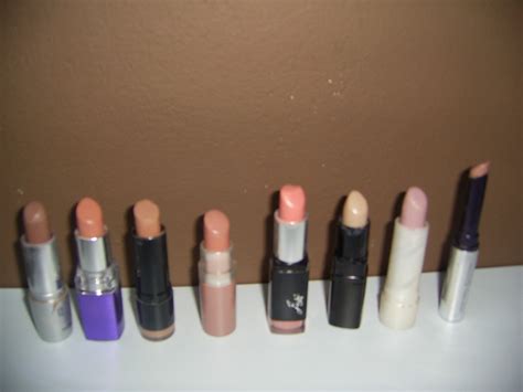 Czarny Kot Pomadki Nude I Nie Tylko