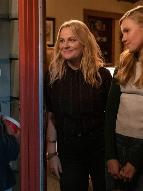 Sexy Hadley Robinson Bikini Pics