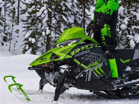 New Arctic Cat Riot Qs Es Black Medium Green Snowmobiles