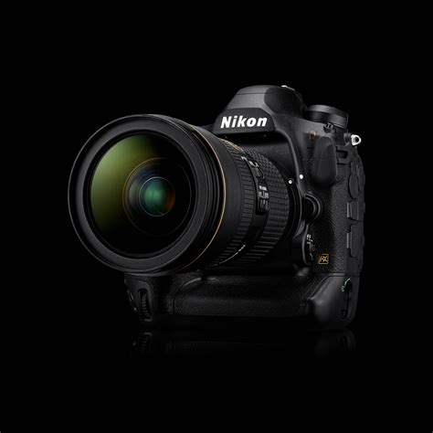 Announcement: Nikon D6 | Happy