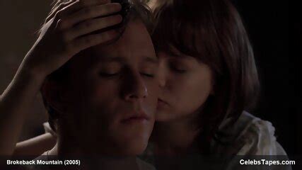 Anne Hathaway Sex Movie Scenes