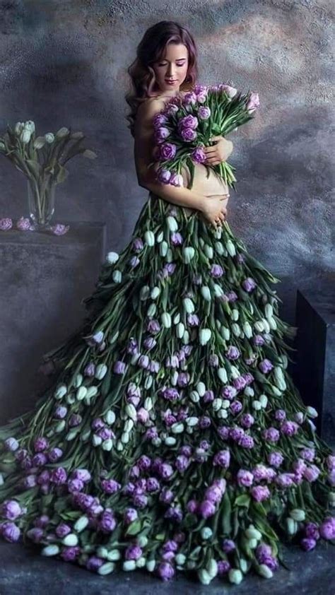 Pin By Linda Langarica On Persona Con Flores Flower Dress Art