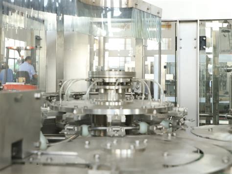 Turnkey Project Full Automatic Bph Fruit Juice Beverage Hot Filling Capping Machine Filltech