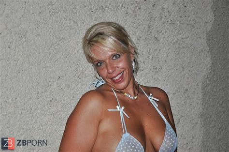 Mature Whore Carey Riley ZB Porn