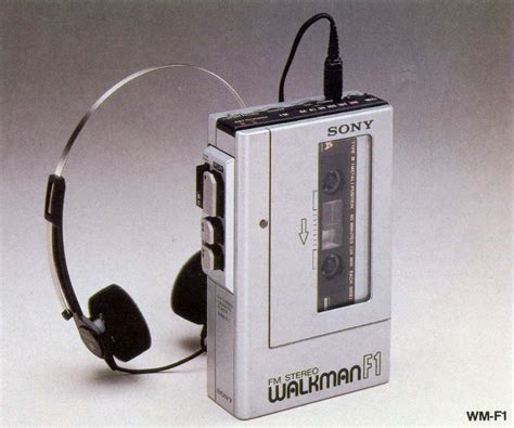 Sony Walkman F1 Retro Gadgets Walkman Sony Walkman