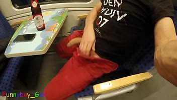 Chico Se Masturba La Salchicha A Escondidas En Un Tren En Marcha C Xvideos