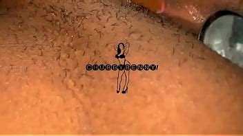 Follando mi coño con un consolador mientras me meto un plug anal en el culo XVIDEOS