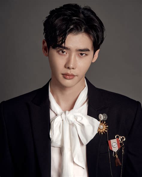 Pin On Lee Jong Suk