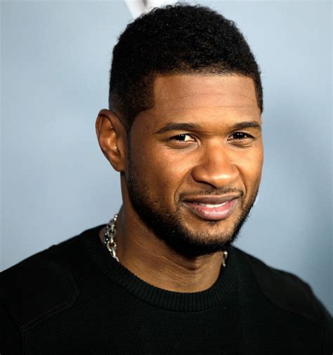 Usher Picture 1 - Screening of NBCs The Voice Season 4 - Arrivals
