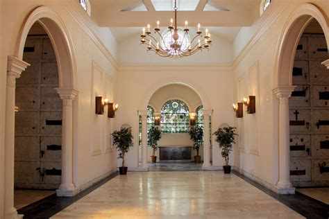 Information on how to volunteer for projects at bakersfield national cemetery 8