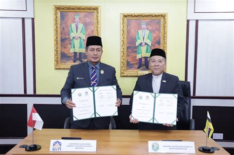 MAJLIS PENANDATANGANAN MEMORANDUM PERSEFAHAMAN DENGAN UNIVERSITAS ISLAM