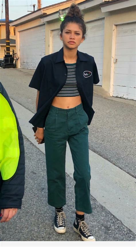 Zendaya With A Casual Outfit Zendaya Outfits Zendaya Style Aesthetic