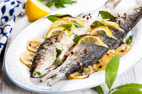 3 Most Popular Fish Dishes With Garlic and Sea Bass - TasteAtlas