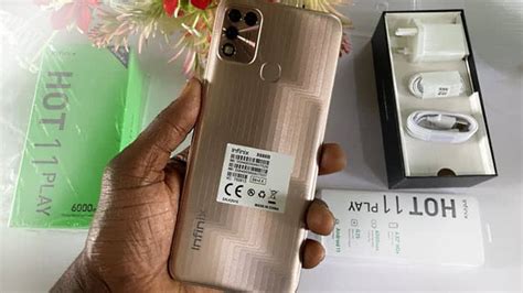 Infinix Hot Play