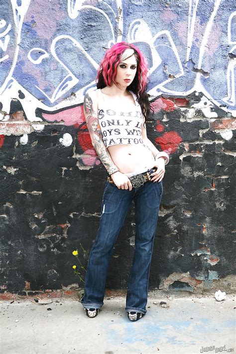 Rock Style Amateur Milf Joanna Angel With Tattoos And Hot Hairstyle Porn Pictures XXX Photos