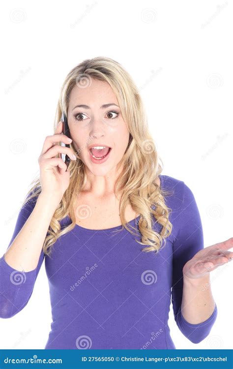 Überraschte Junge Blonde Frau Auf Handy Spricht Stockfoto Bild von instrument handy
