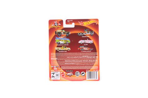 Hot Wheels Looney Tunes Set Of Vehicles