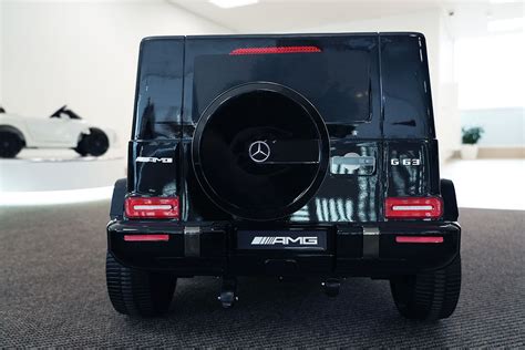 Купить детский черный электромобиль Гелендваген Мерседес-АМГ Г63 в Москве