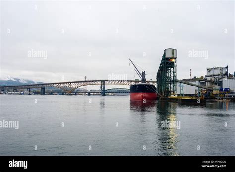 Port Of Vancouver Terminal Cranes Hi Res Stock Photography And Images