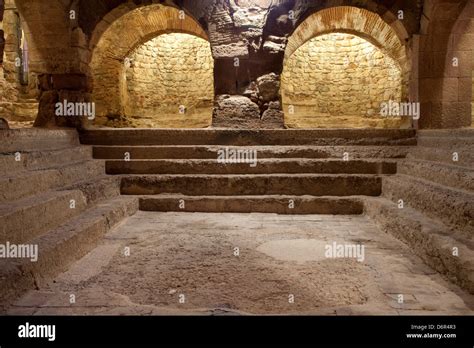 Roman Thermal Baths Hi Res Stock Photography And Images Alamy