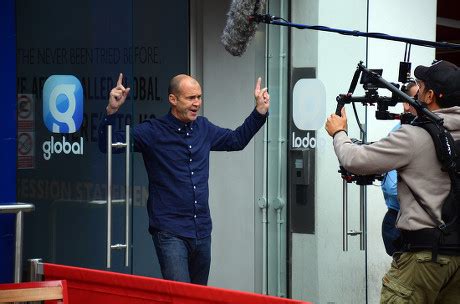 1,000 Johnny vaughan Stock Pictures, Editorial Images and Stock Photos