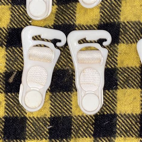 8 Vintage NOS Removable Plastic Suspender Garter Clips Hook Stocking Lingerie EBay